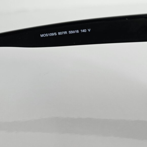 MOSCHINO Cat eye sunglasses with rhinestones NWOT! ๐๐๐ - Picture 8 of 15
